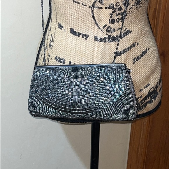 Moyna Silver Clutch Bag/Purse